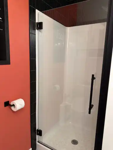 Stylish Apartment in the Heart of Calgary | Calgary | 3003583
