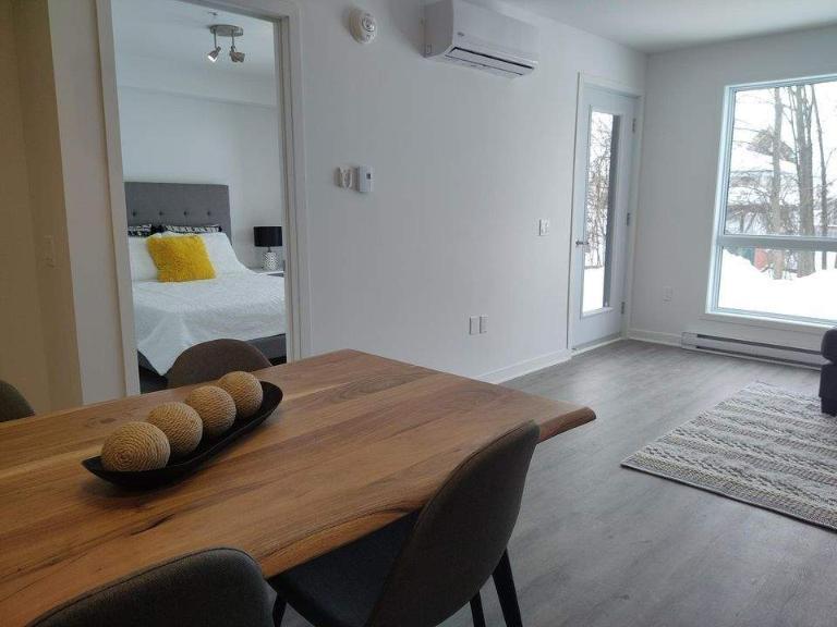1 CH - 1 SDB - Laval - $1,520 /mo | 3003645