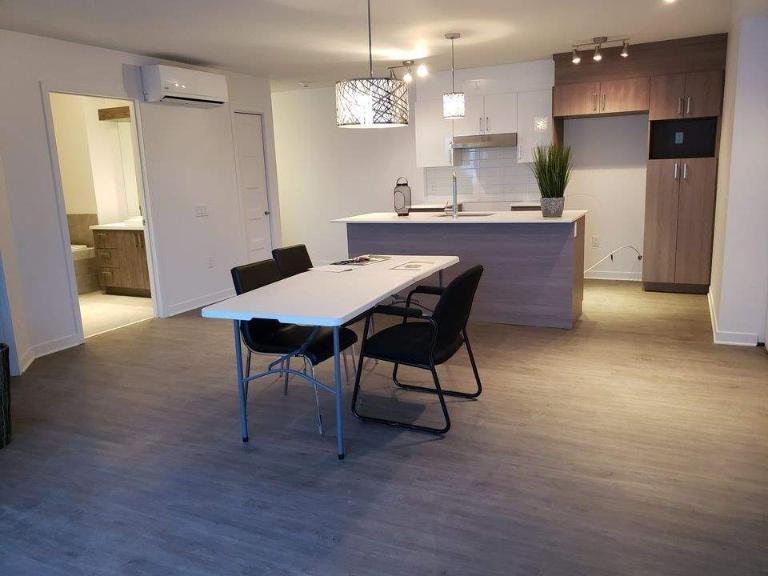 2 CH - 1 SDB - Laval - $1,750 /mo | 3003663
