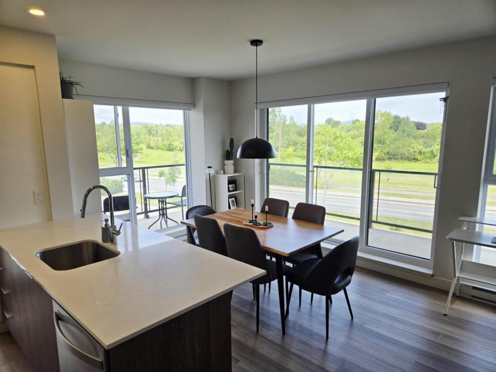 Condo à louer | 3003665