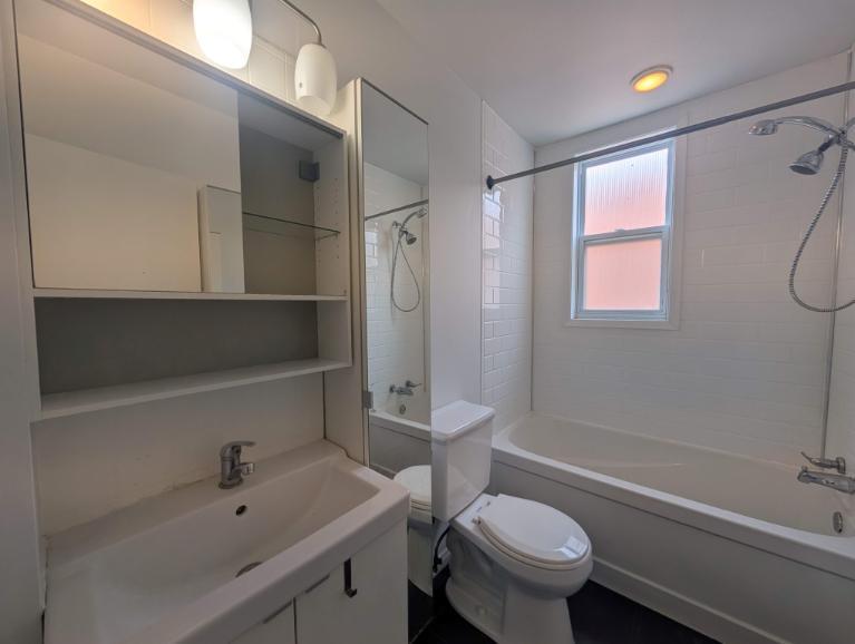 3 CH - 1 SDB - Montréal - $1,895 /mo | 3003670