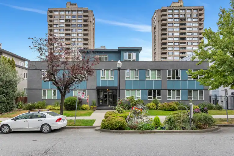 Delroy | 1255 Comox Street, Vancouver | 3003830