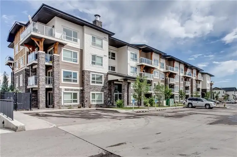 Huge 928 sq ft condo available | 240 Skyview Ranch Rd NE, Calgary | 3003900
