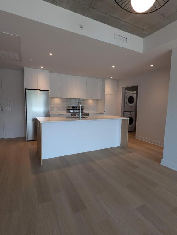 2 CH - 1 SDB - Montreal - $2,240 /mo | 3003958