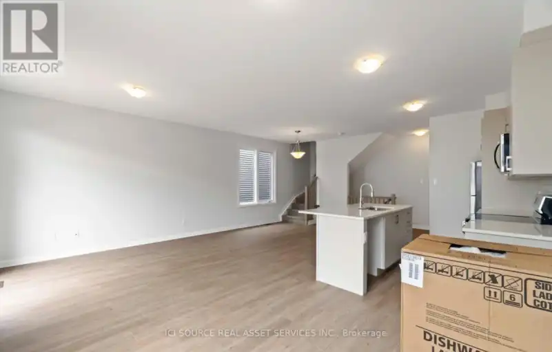 418 SILVERBERRY PRIVATE | 418 SILVERBERRY PRIVATE, Ottawa | 3004038