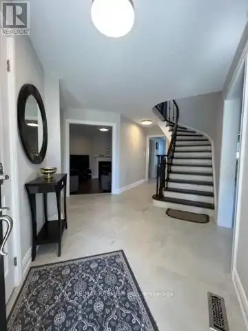 2 GRACE CRESCENT | 2 GRACE CRESCENT, Barrie | 3004318