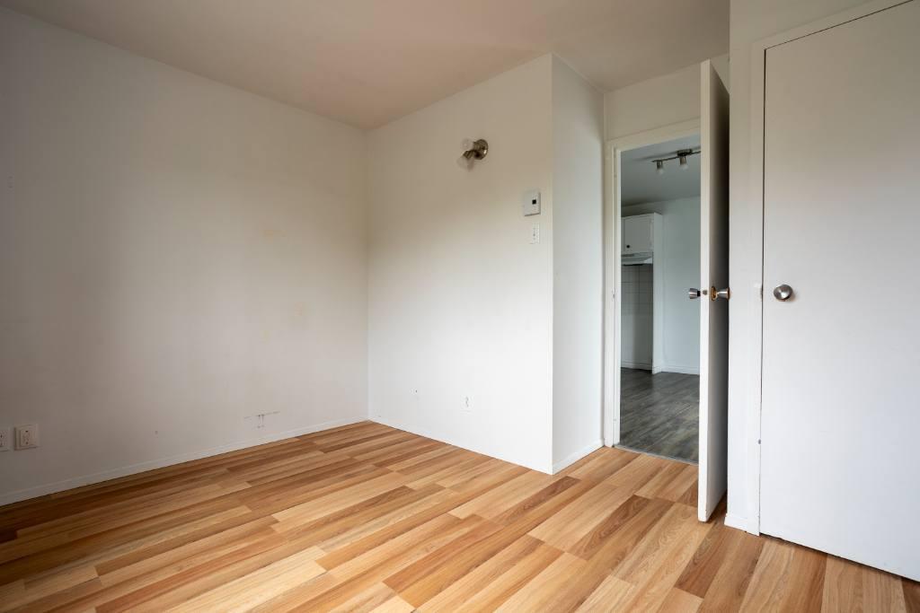 Beau grand 5 1/2, 1 étage disponible maintenant | 3008848