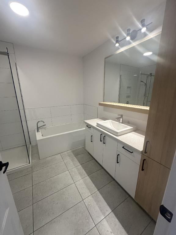 St-Hyacinthe, Logement à louer LIBRE IMMÉDIATEMENT (voir inclusions) | 3031114