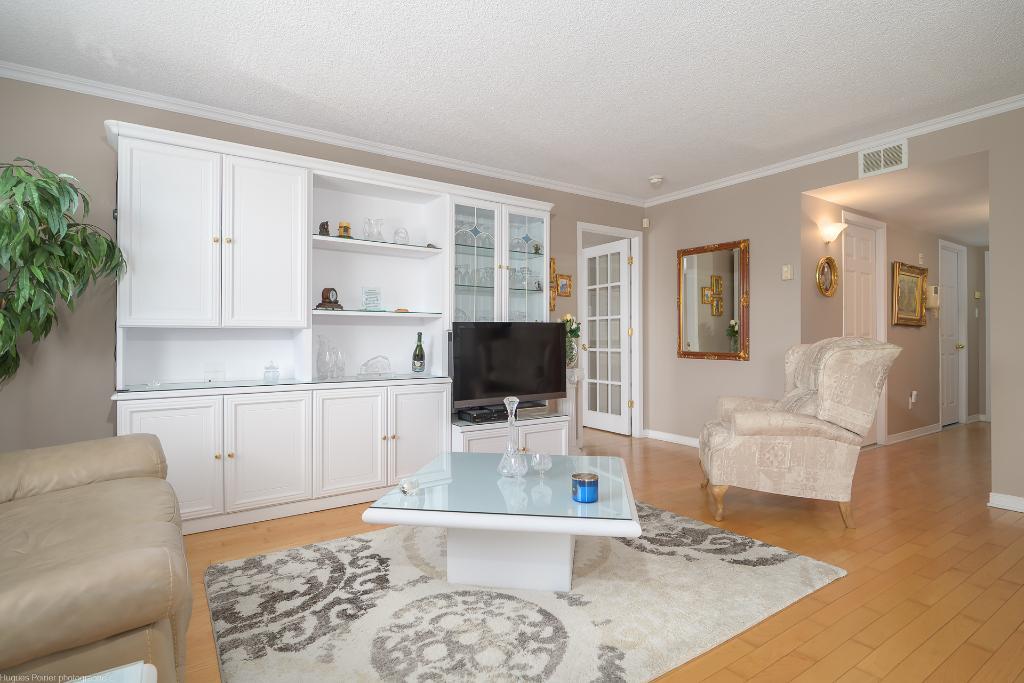 3 1/2 Condo with indoor parking for Rent - Villa Latella , Anjou | 3008872
