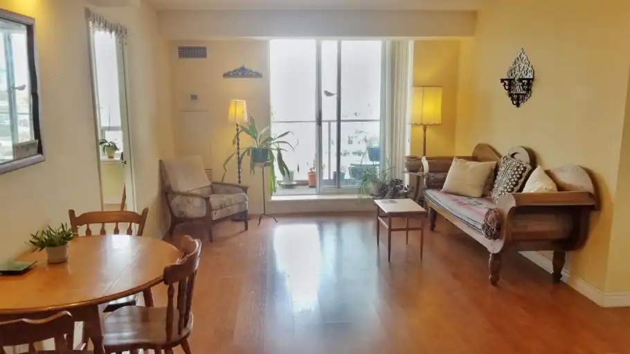 1417-1369 Bloor Street West, Toronto, Ontario, Canada, M6P 4J4 | 1369 Bloor St W, Toronto | 3053349
