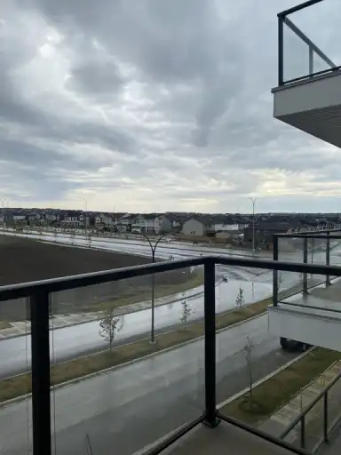 2 BED 2BATH w/ amazing Morning Sunrises | 2311 - 33 Carringham Gate Northwest, Calgary | 3031073