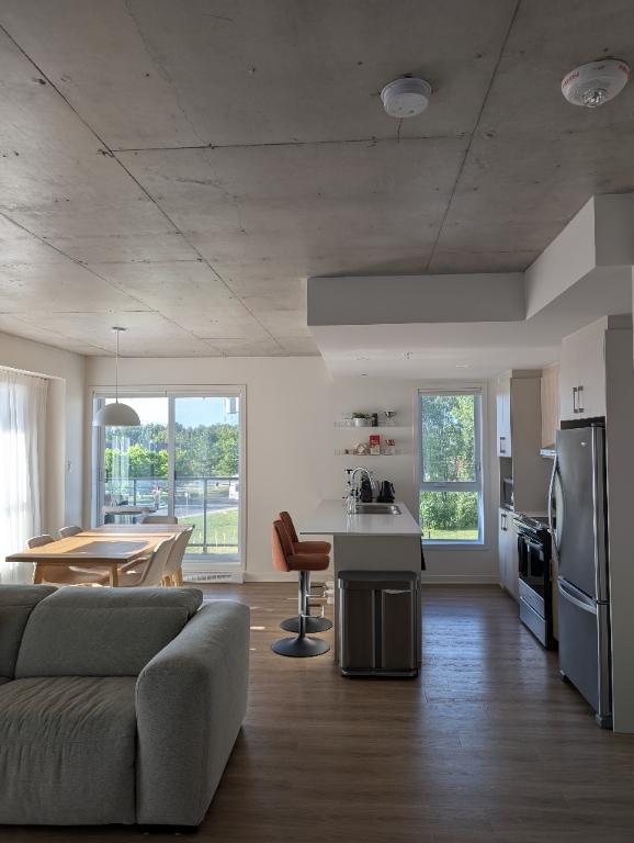4 1/2 tout inclus, unité de coin, Mascouche | 3009142