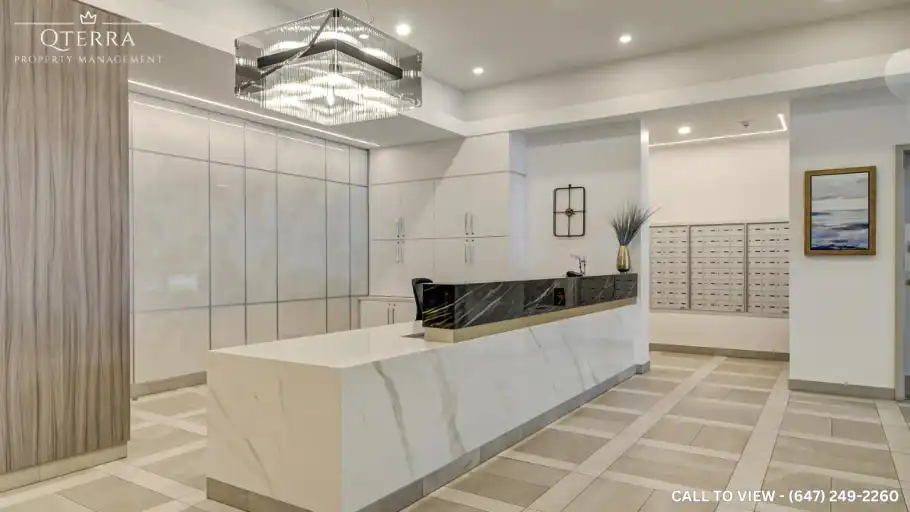 705-140 Simcoe St, Toronto, Ontario M5H 4E9 | 140 Simcoe Street, Toronto | 3009538