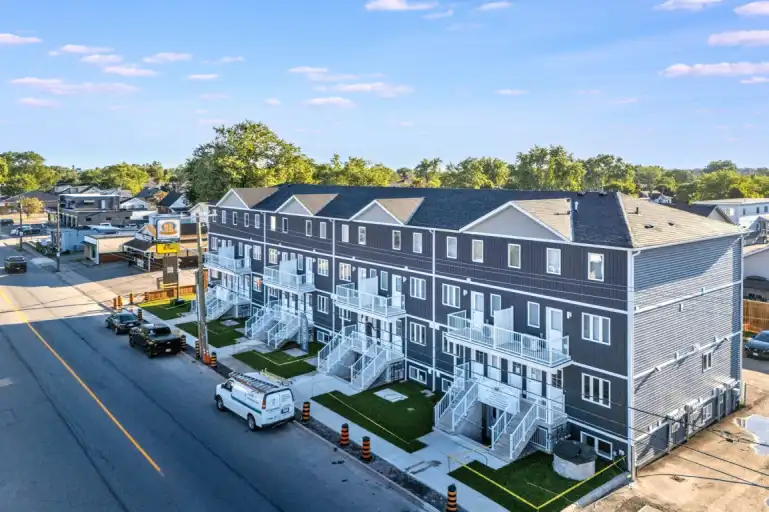 35 Southworth St | 35 Southworth Street, Welland | 3010355