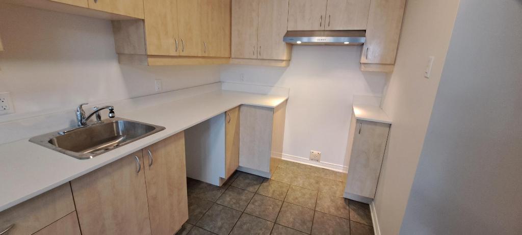3 1/2 RENOVER, Saint-Eustache avec clientèle 55+ ans | 3010461