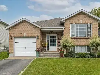 All-inclusive comfort with space to live, work, and thrive in Kingston’s west end. - Available October 15th! | 1319 Thornwood Crescent, Kingston | 3010607