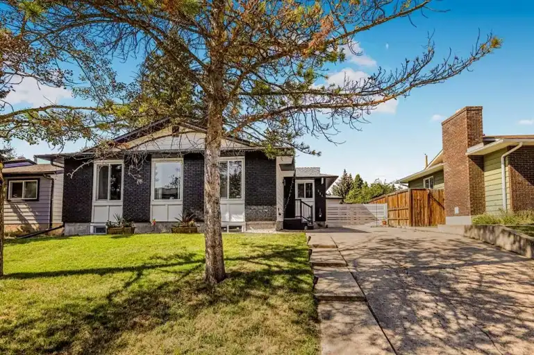 2 Bedroom Spacious Basement With 1 full Bathroom | Calgary | 3010708