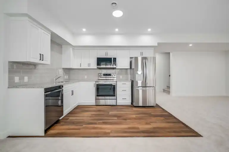 WALK-OUT VERY BRIGHT AND LARGE 2 BEDROOM SUITE | 124 Lewiston Landing Northeast, Calgary | 3010736
