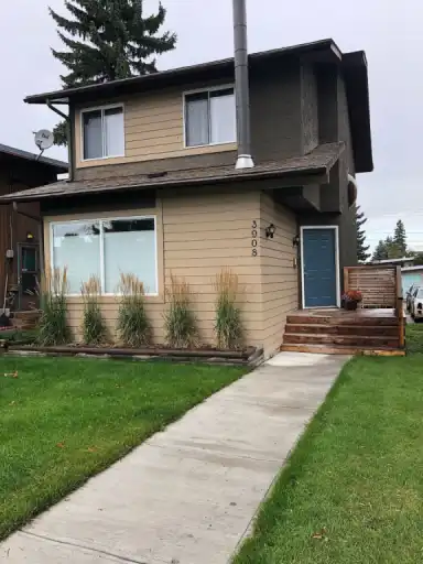 Bright & Clean Single Family in Rosscarrock – Steps from LRT & Shopping | 3908 12 Avenue Southwest, Calgary | 3054813