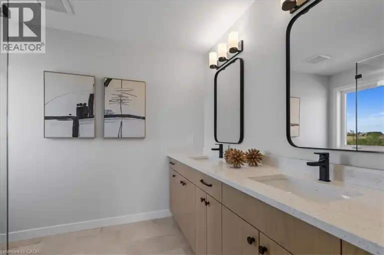 81 KENTON Street Unit# UPPER | 81 KENTON Street Unit# UPPER, Mitchell | 3011077