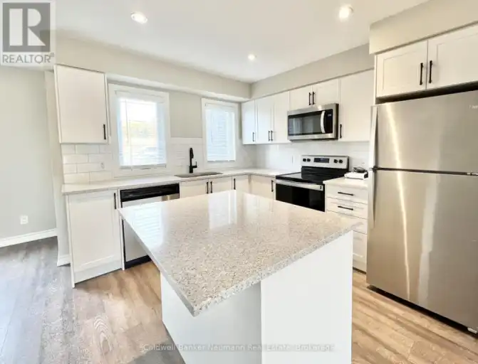 23 - 235 CHAPEL HILL DRIVE | 23 - 235 CHAPEL HILL DRIVE, Kitchener | 3033653