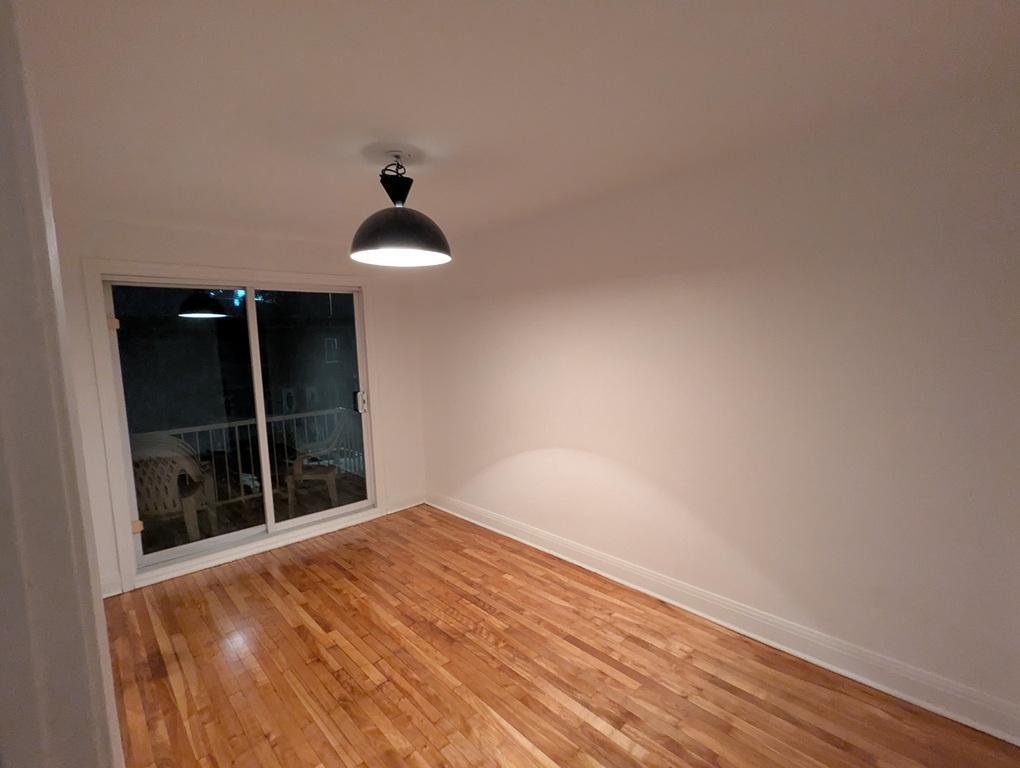Grand 4 1/2 entièrement rénové à louer à Villeray | 3012039