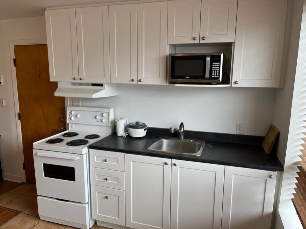 St-Césaire 3 1/2, wifi, stationnement et eau chaude inclus | 3013525