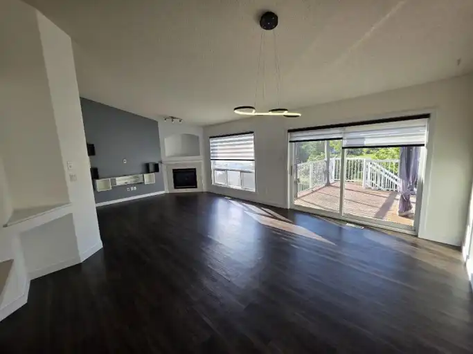 Beautiful Newly Renovated 5 Beds 3 Baths available backing onto park, NO PET FEE | 7928 7 Avenue Southwest, Edmonton | 3049008