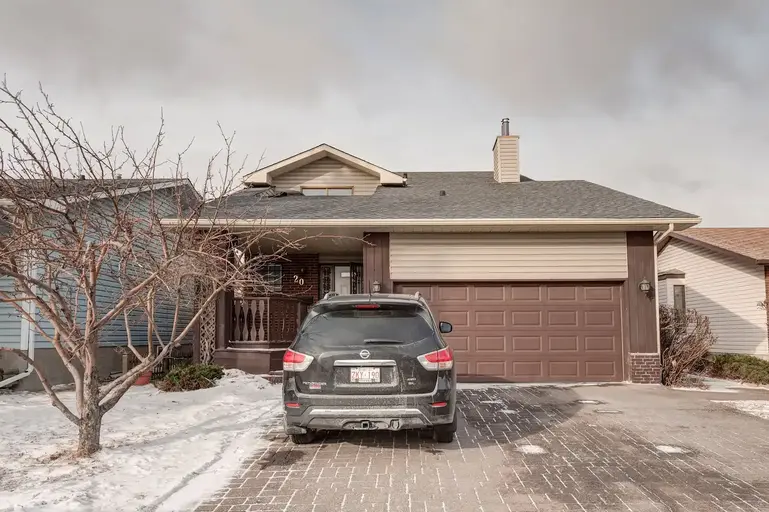 Spacious 1  room  of a two storey home in a quiet neighborhood | 20 Templebow Way NE, Calgary | 3036323
