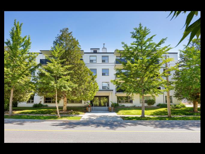 55 Forty Second St. | 55 Forty Second Street, Etobicoke | 3013881