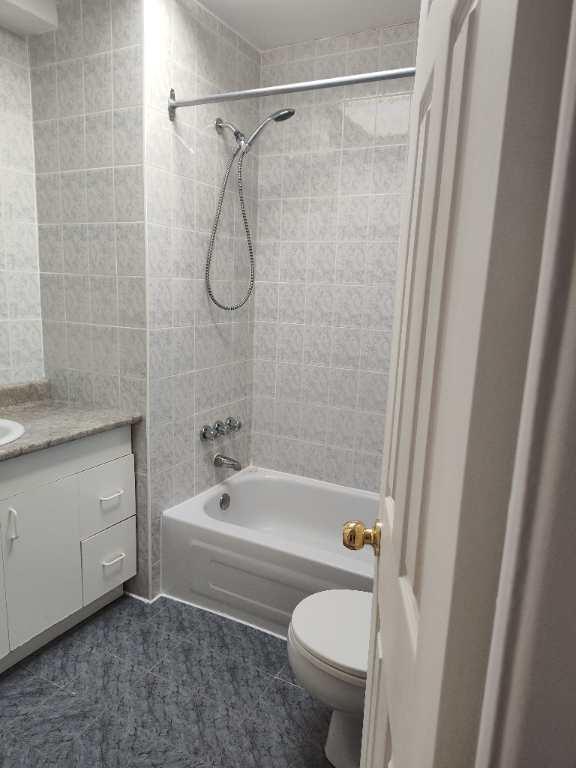 4 1/2 St. Leonard Viau/Lavoisier $1500 | 3014085