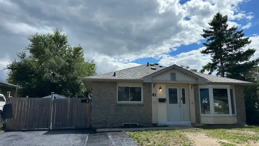 Browning Trail 31 | 31 Browning Trail, Barrie | 3014151