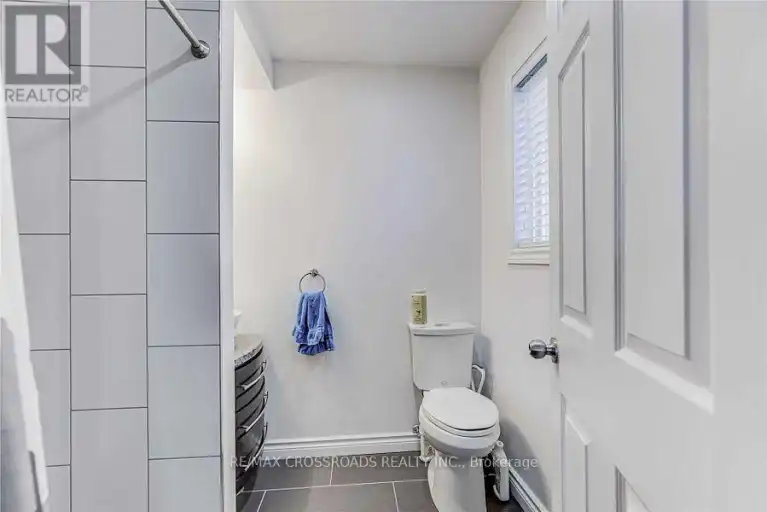 LOWER - 15 NIDDERY STREET | LOWER - 15 NIDDERY STREET, Clarington | 3036935