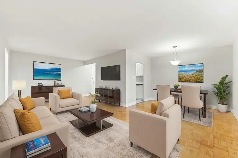 Roxborough Apartments | 330 Queen Elizabeth Drive, Ottawa | 3015378