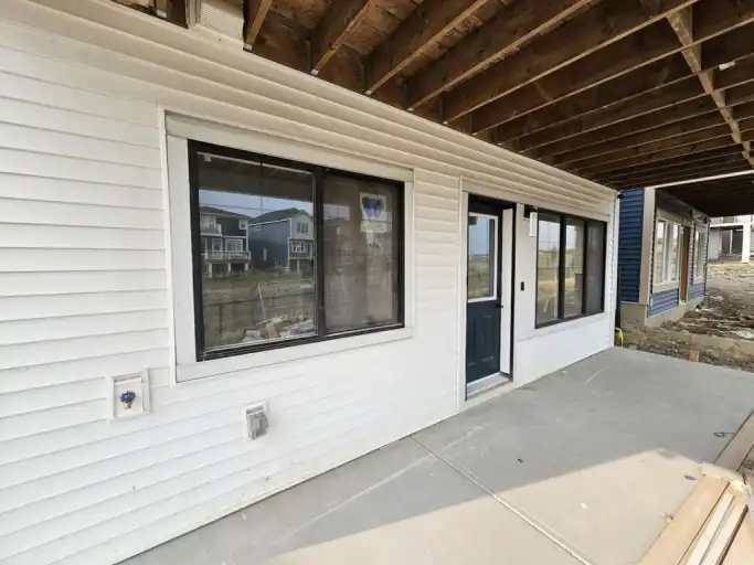 New 2 Bed, 2 Bath Legal Walkout Basement Suite-Bright, Specious & Great Location | 112 Lewiston Drive Northeast, Calgary | 3015560