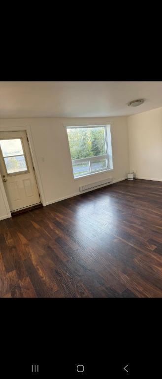 Superbe 5½ à louer, entièrement rénové, disponible immédiatement! | 3015620