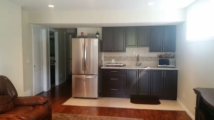Walkout Basement Suite Fully Furnished (UTILITIES INCLUDED) - $1400/MONTH | Calgary | 3015858