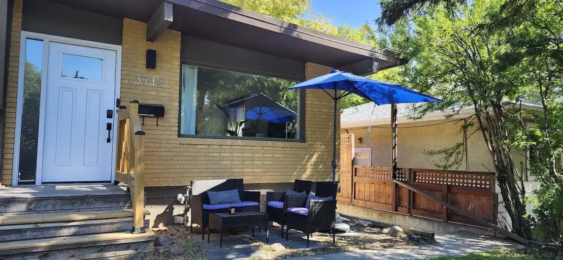 Calgary Executive Suite with Patio and BBQ – All-Utilities included | 3712 15th St. SW, Calgary | 3016159