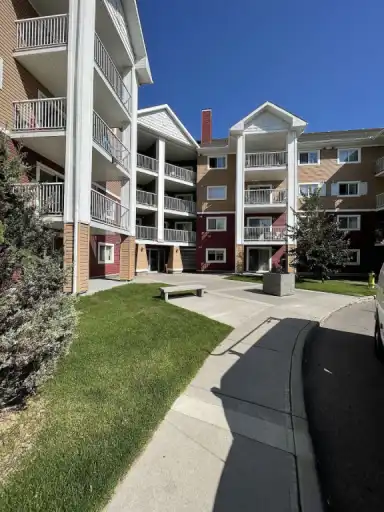Amazing 2 Bed and 2 Baths For Rent! | 10 Prestwick Bay Southeast, Calgary | 3016180