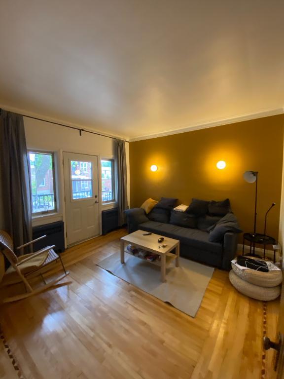 Appartement 4 1/2 entierement meublé | 3016217