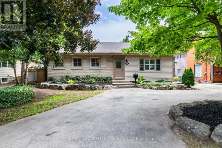 961 SHADELAND AVENUE | 961 SHADELAND AVENUE, Burlington | 3028131