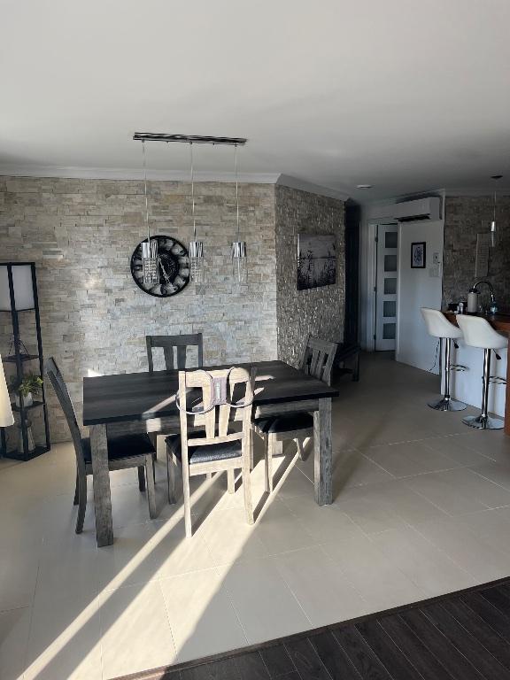 Condo à louer | 3017317