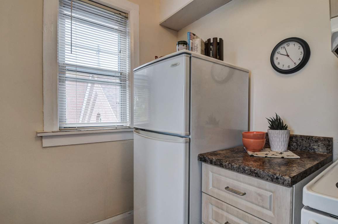Donlands Apartments | 3017426