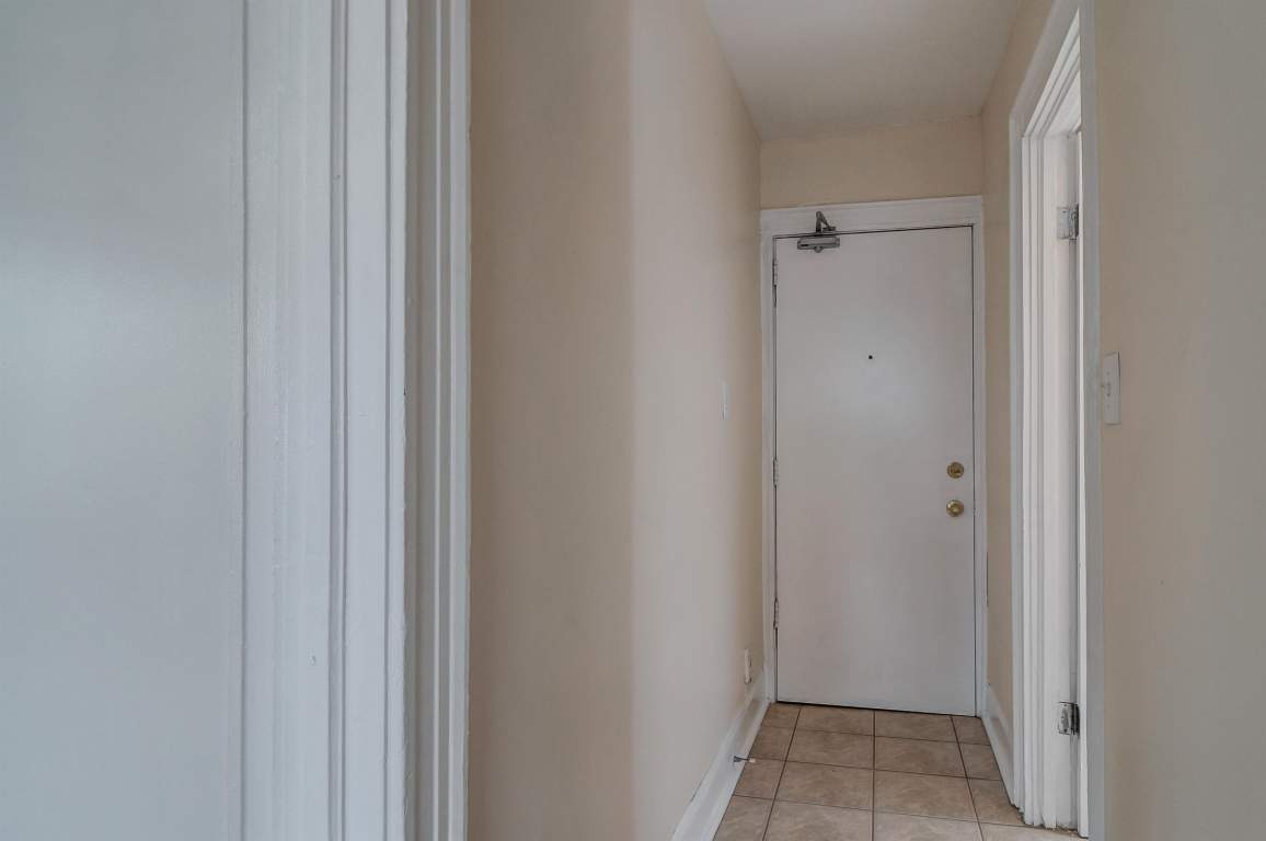 Donlands Apartments | 3017426