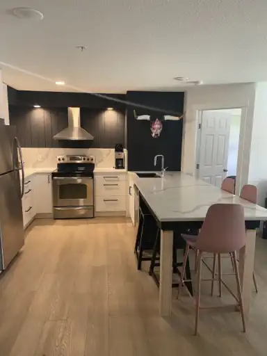 Beautifully renovated 2 bed 2 bath condo | 2102 - 205 3rd Avenue, Invermere | 3017624