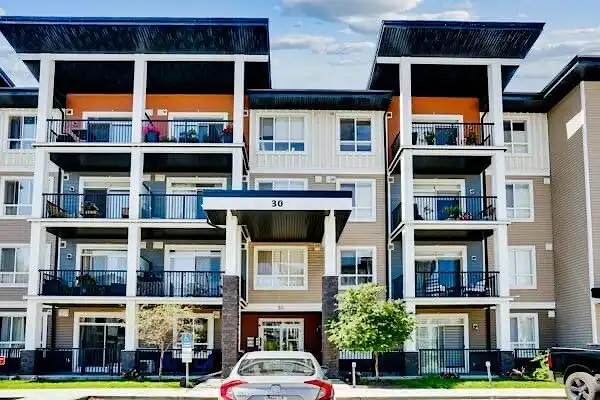 Modern 2 Bed/2 Bath in Walden | South View, A/C, Underground Parking | 104 - 30 Walgrove Walk Southeast, Calgary | 3017683
