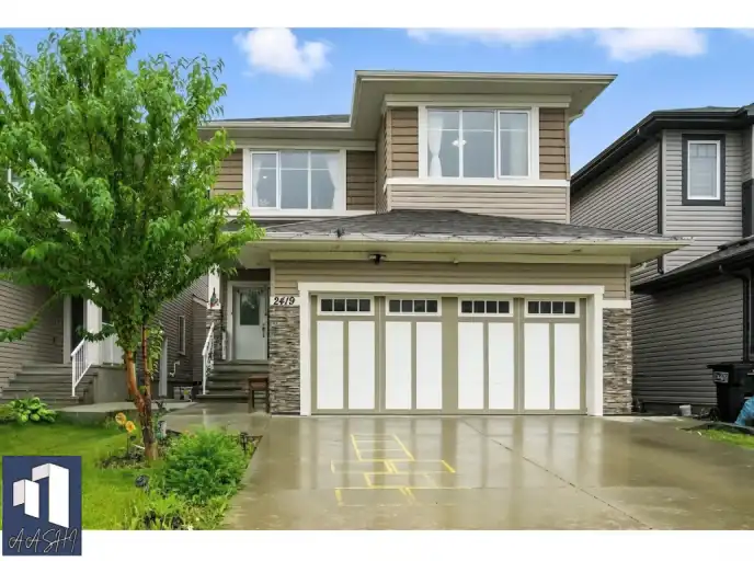 5 Bedroom and 4 Bathroom Single Family Home for Rent | 2419 17 Avenue Northwest, Edmonton | 3017696