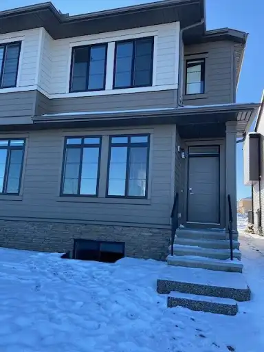 3 Bed 2.5 Bath New Duplex for Rent in Silverton | Calgary | 3018037