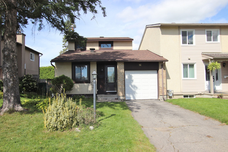 16 Tedwyn Drive, Barrhaven END UNIT - Available from November 1st 2025 | 16 Tedwyn Drive, Ottawa | 3018206