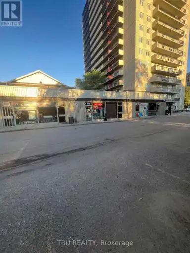 1606 - 158C MCARTHUR AVENUE | 1606 - 158C MCARTHUR AVENUE, Ottawa | 3018210